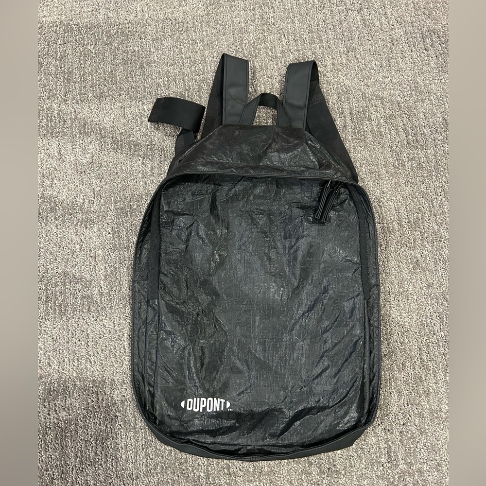 Dupont Tyvek Waterproof Backpack Fyber
Forma Black
